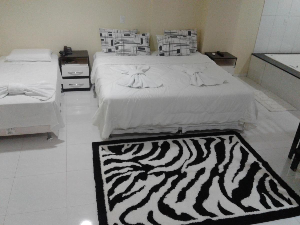 Hotel Columbia Luis Eduardo Magalhaes Dış mekan fotoğraf